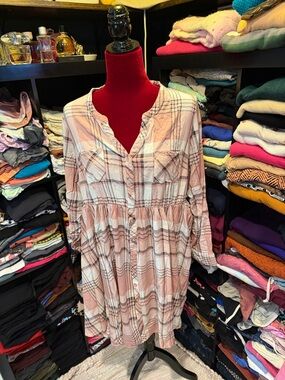 #449 torrid Pink and Black Plaid Button-Up dress. 2x
